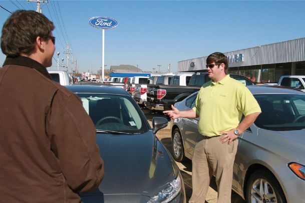 Car dealers encouraged by 2012 sales