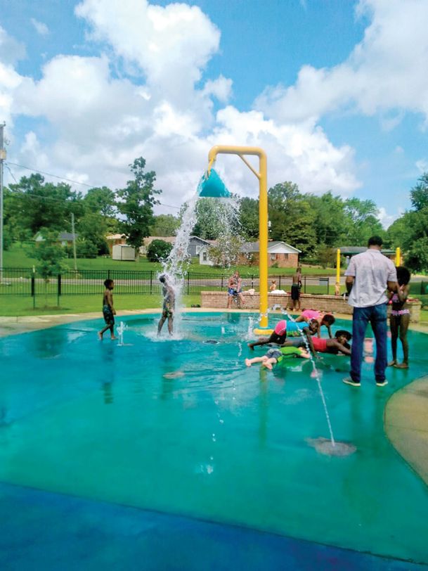 Pilot Club adds more splash to Starkville park pad