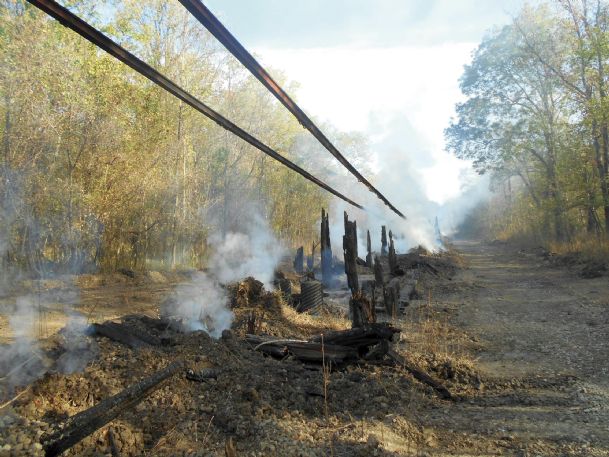 Fire burns inactive railroad trestle in east Oktibbeha