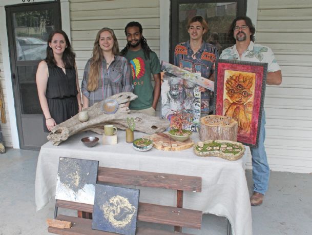 Volunteers host local arts bazaar in Starkville Sunday