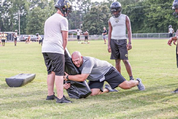 Stillman will lead defense in return to New Hope