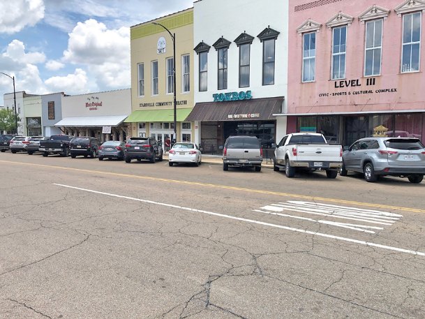 Starkville attorney challenges downtown Streatery in court