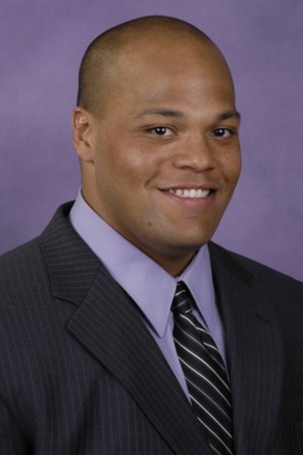 Portrait of Mississippi State QB Dak Prescott during photo shoot