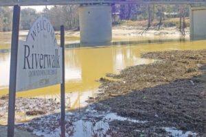 Photo: River debris