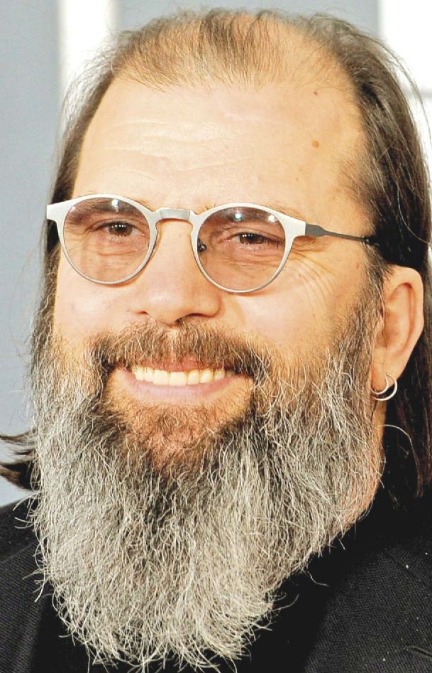 Earle says Southern voice key to protest song