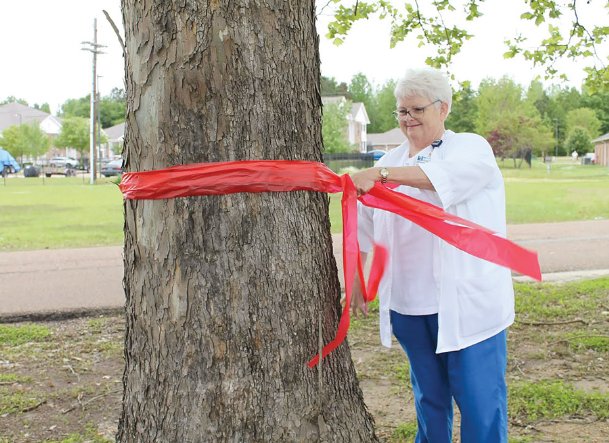 Show red in support of health care frontline