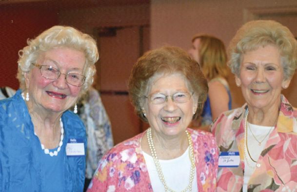 Trio of longtime Columbus friends greet 90 together