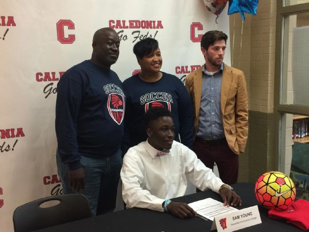 Caledonia’s Young signs with Itawamba C.C. in soccer