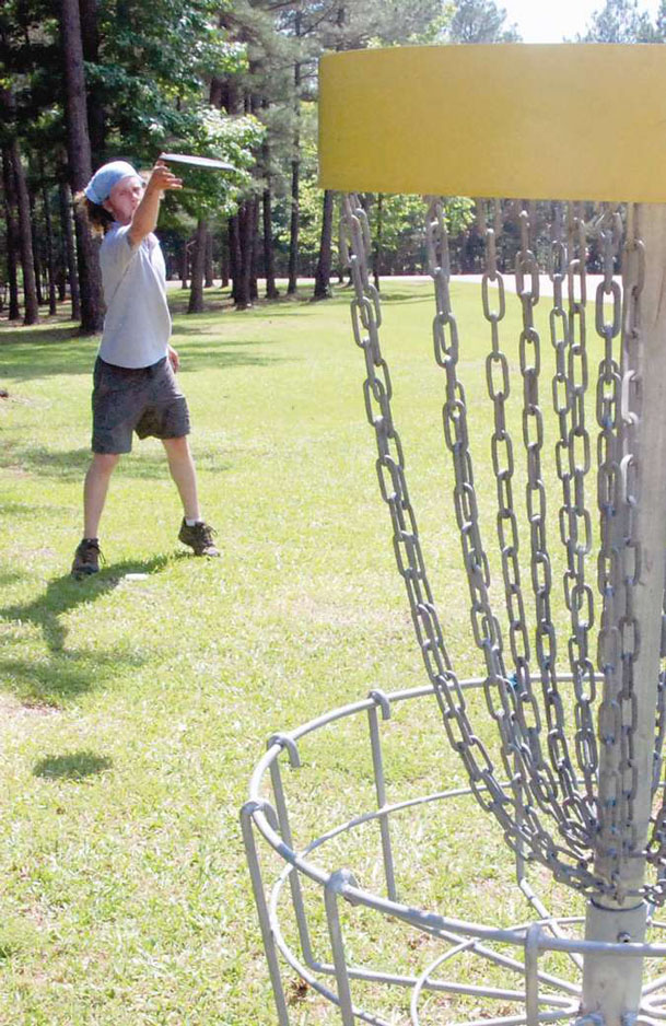 Flying high: With courses blooming in the Golden Triangle, disc golfers think sport poised to take off