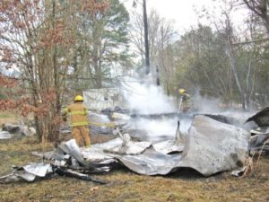 Vacant mobile home destroyed in Lowndes County fire