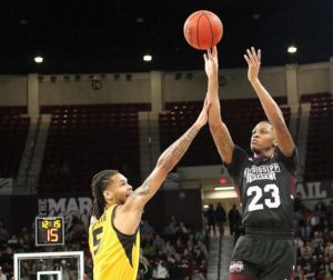 Leaving a legacy: Tyson Carter surpasses his father, Greg, on Mississippi State’s all-time scoring list