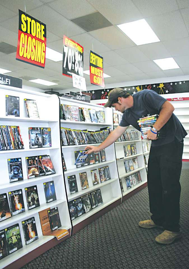 That’s a wrap: Columbus soon to be without video stores as consumers move online, to vending machines