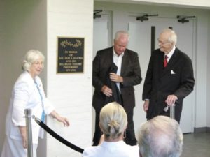 New plaque at Trotter helps say, ‘Thanks, Gill, for the music’