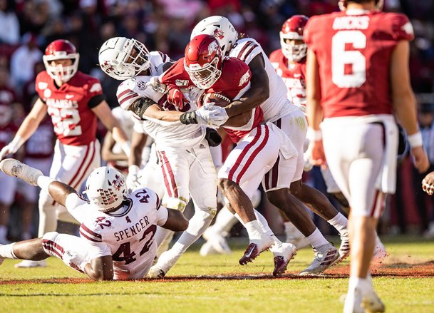 Live updates: No. 17 Mississippi State football faces Arkansas in Fayetteville