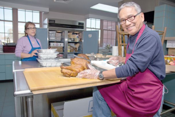 De la Cruz’s first Thanksgiving inspires ‘international’ feast