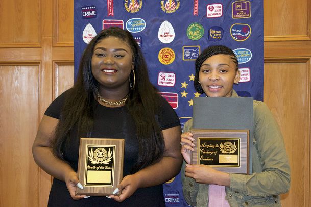 Columbus High students sweep Exchange Club awards