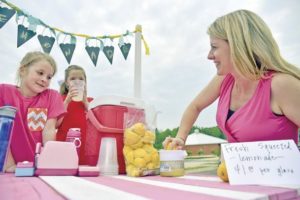 Photo: Fresh-squeezed lemonade