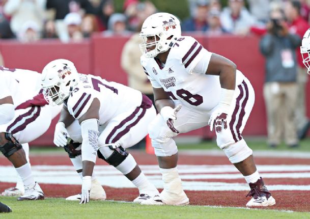 Offensive line rotation has served Bulldogs well