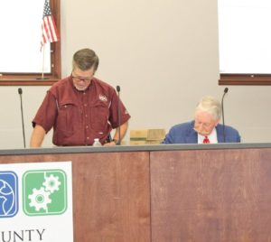 LCSD board president, attorney leave masks off during school board meeting