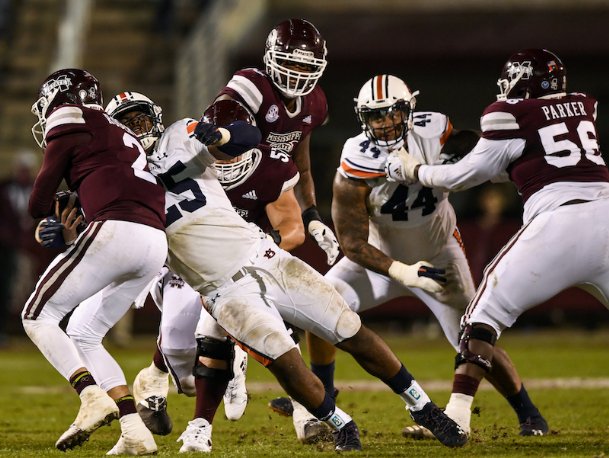 Garrick Hodge: Anemic offense holds Mississippi State back from upset of Auburn