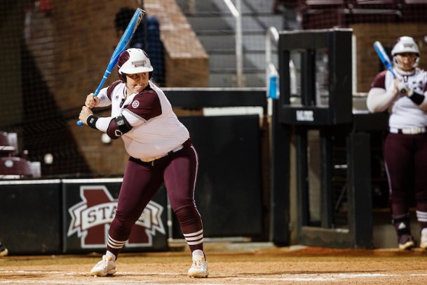 Aspen Wesley strong in season debut, Mia Davidson heats up as Mississippi State softball bounces back