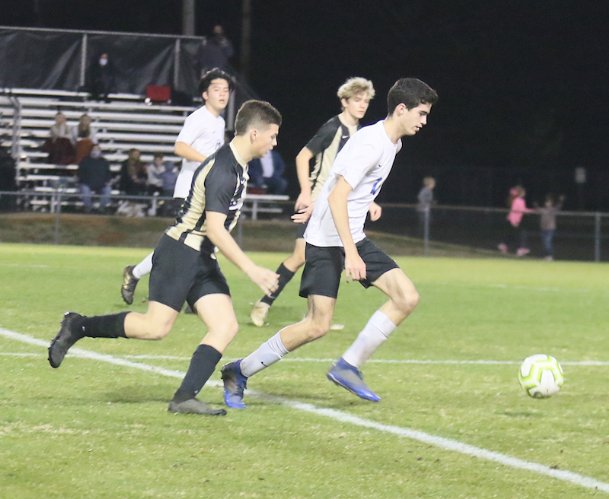 MSMS boys soccer falls in first-round playoff match at Amory