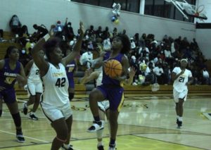 DJ Jackson clutch from foul line as Columbus girls hold off Starkville; Jackets boys beat Falcons