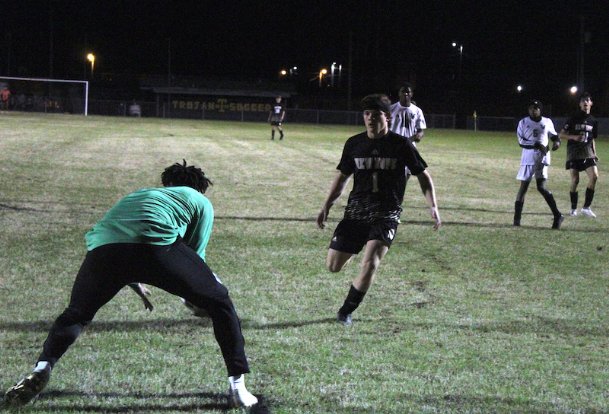 ‘We feel unstoppable’: New Hope boys soccer goes to 11 in first-round win over Vicksburg