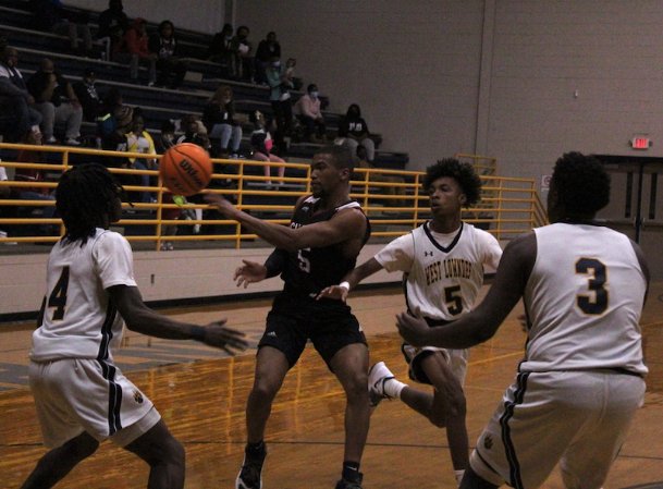 Prep basketball: West Lowndes boys, girls defend home court against Caledonia