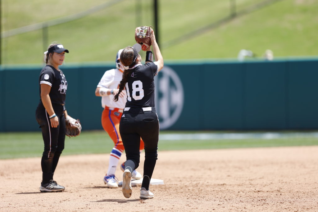 Mississippi State softball has eight-game win streak snapped by top-seeded Florida in SEC tournament