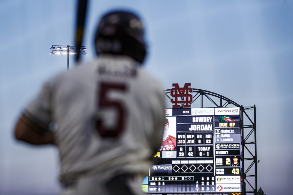 A 21-game win streak, a two-way star and a homecoming: Previewing the Starkville Regional field