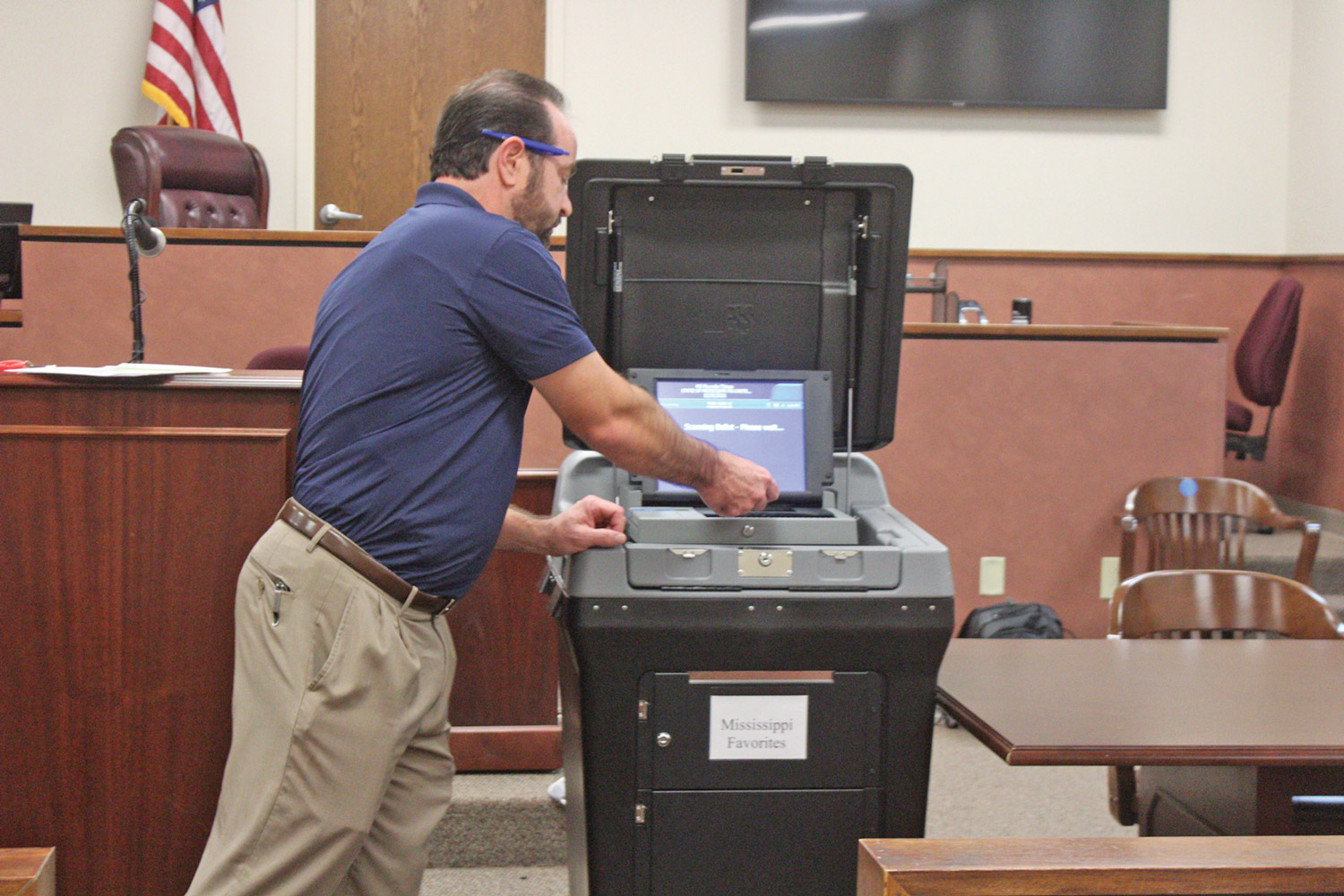 Oktibbeha County gets new voting machines The Dispatch