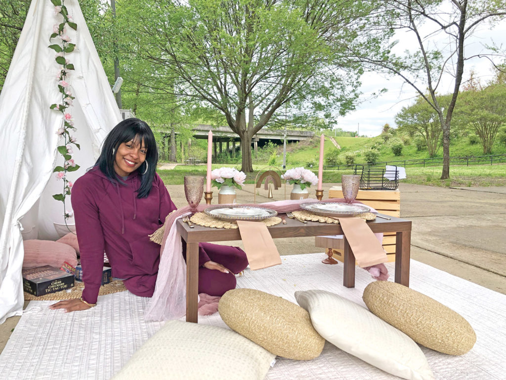 Monday Profile: Columbus woman starts business that creates outdoor date  nights - The Dispatch