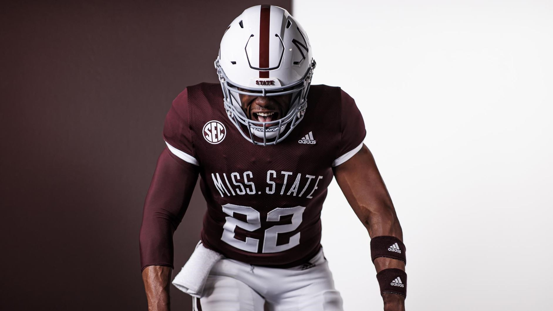 NOTEBOOK: New football uniforms unveiled  Football uniforms, College football  uniforms, Football