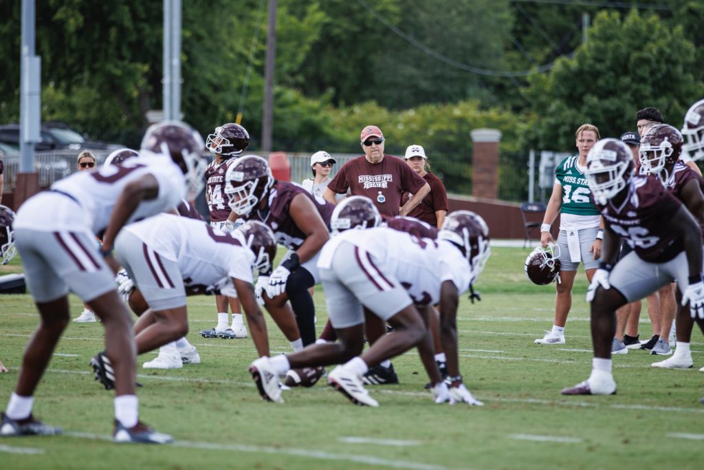 With no pads, Mike Leach keeps a watchful eye on offensive line as Mississippi State begins camp