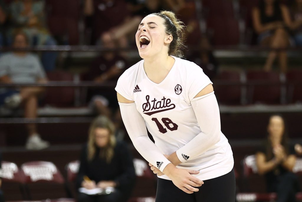 Mississippi State volleyball opens up SEC schedule with fourset win