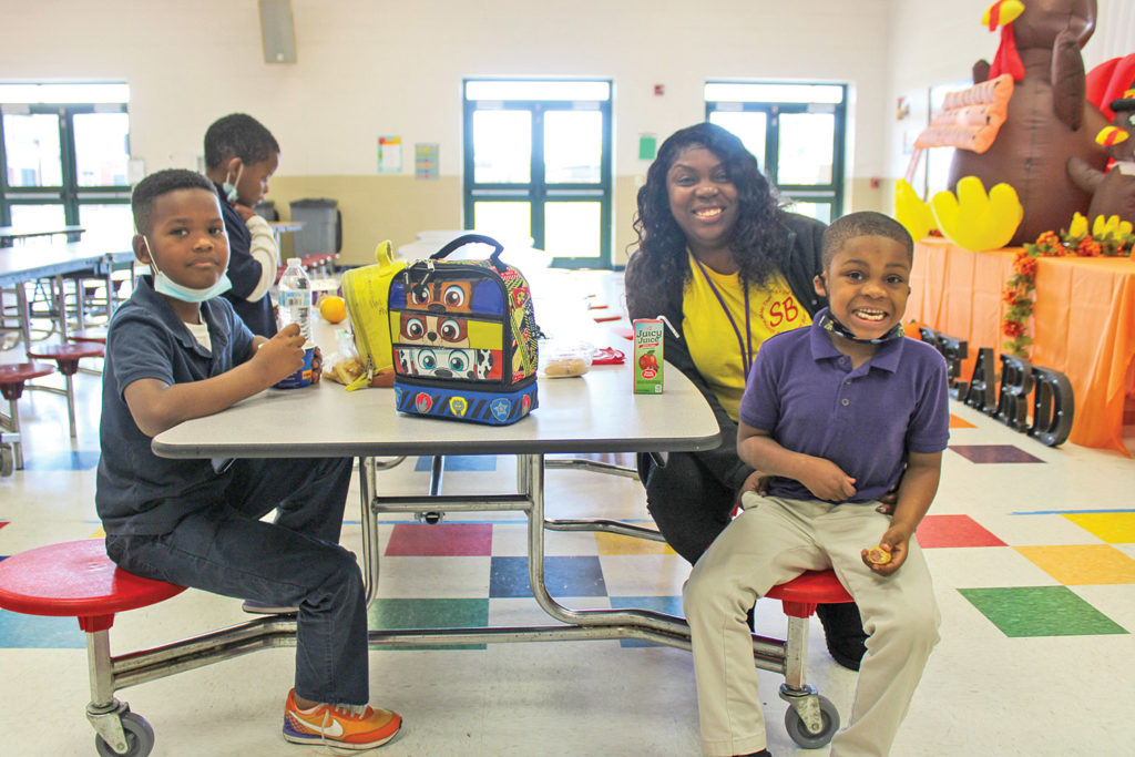 Education: Stokes Beard has Thanksgiving lunch