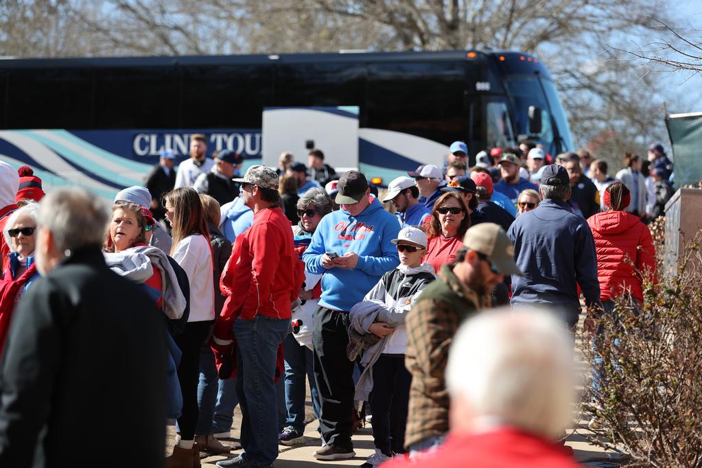 Rebel Nation celebrates Ole Miss' first College World Series championship -  The Daily Mississippian