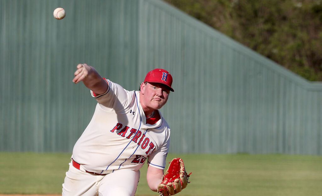 Bats heat up, pitching hold down fort in Pats doubleheader win