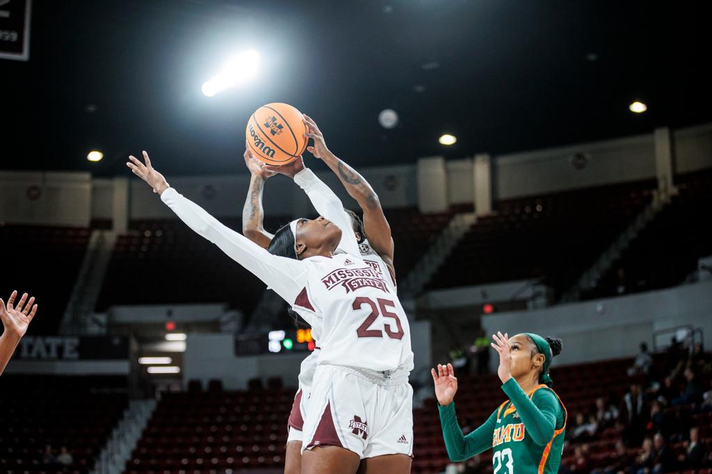 Mississippi State’s Denae Carter enters transfer portal