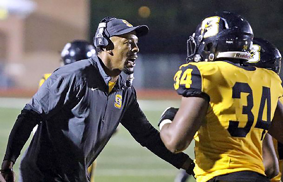 Starkville’s Chris Jones named  2023 MAC Football Coach of the Year