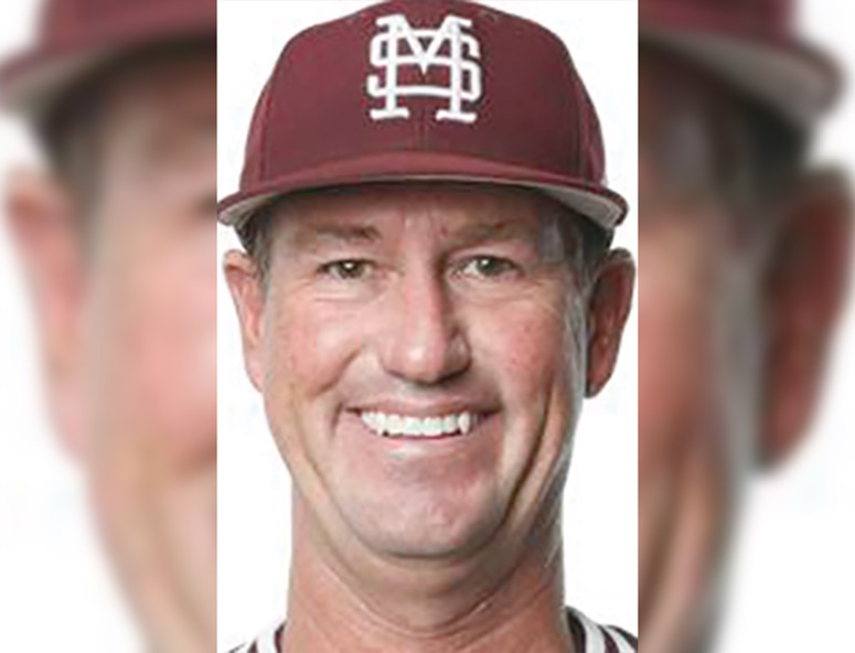 Mississippi State head baseball coach Chris Lemonis meets with