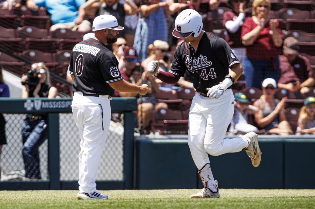 State Drops Rubber Match to Auburn - Mississippi State