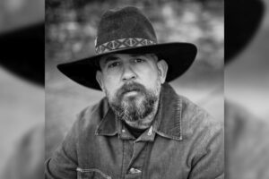 Jeremy Pinnell to play at Omnova Theater