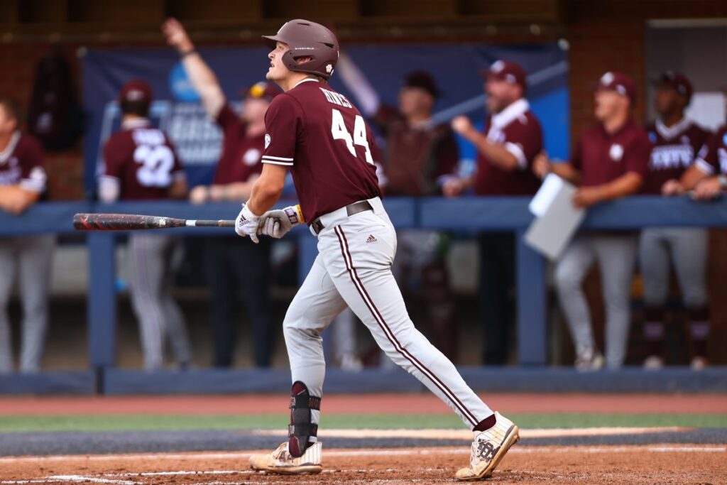 Baseball: Bulldogs can’t find clutch hit, drop 5-4 heartbreaker to Virginia in Charlottesville Regional