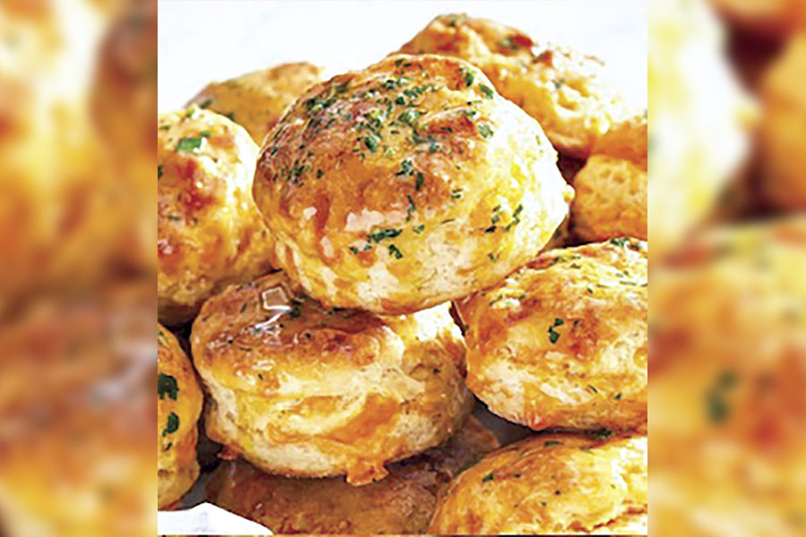 Sites and Bites: Never forget: Red Lobster gave us Cheddar Bay Biscuits