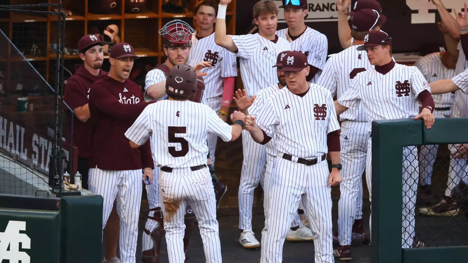 Ballin' for Buc-ee's: How the gas-station sensation is keeping MSU baseball loose in the Super Regionals
